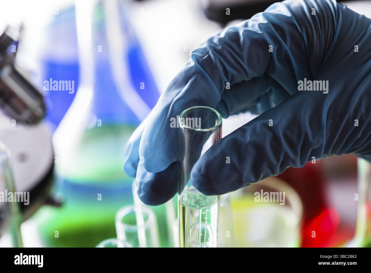 Laboratory microscope test tubes hi-res stock photography and images ...