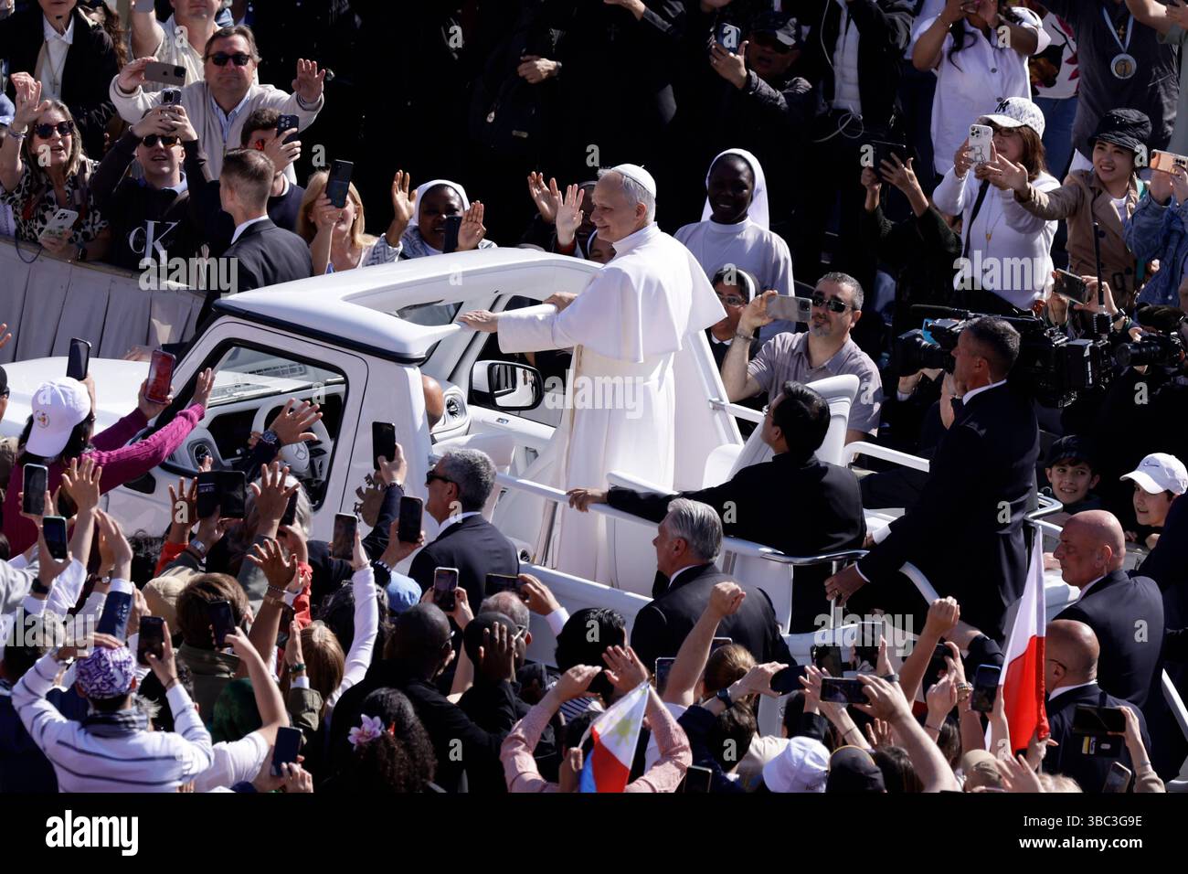 The Pope Rode News - Pope Leo XIV Holy Mass for the Beginning of the Pontificate and ...