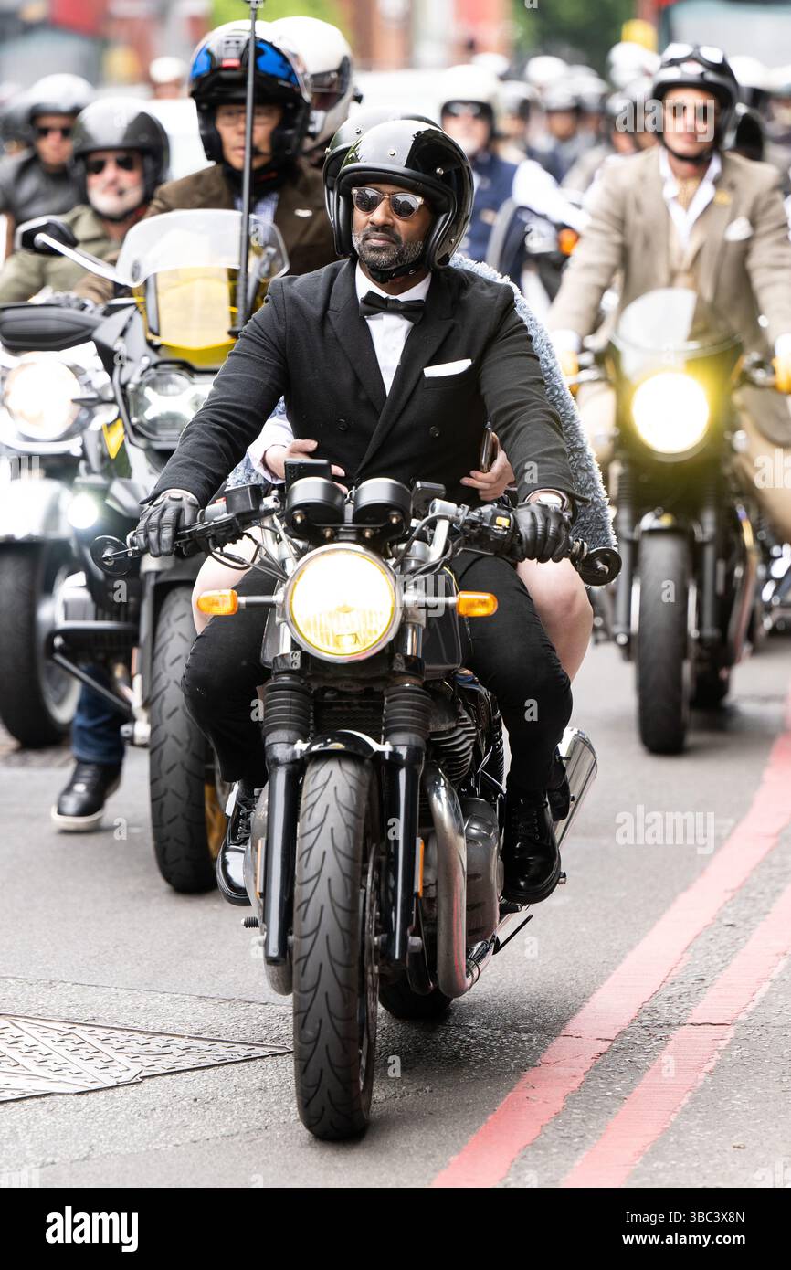 EDITORIAL USE ONLY General view of riders at The Distinguished ...