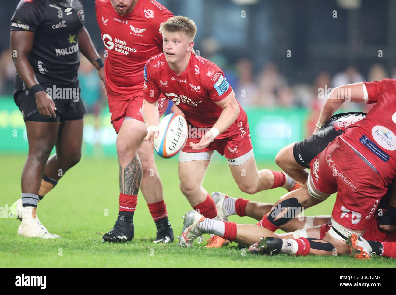 DURBAN, SOUTH AFRICA - MAY 17: Archie Hughes of the Scarlets during the ...