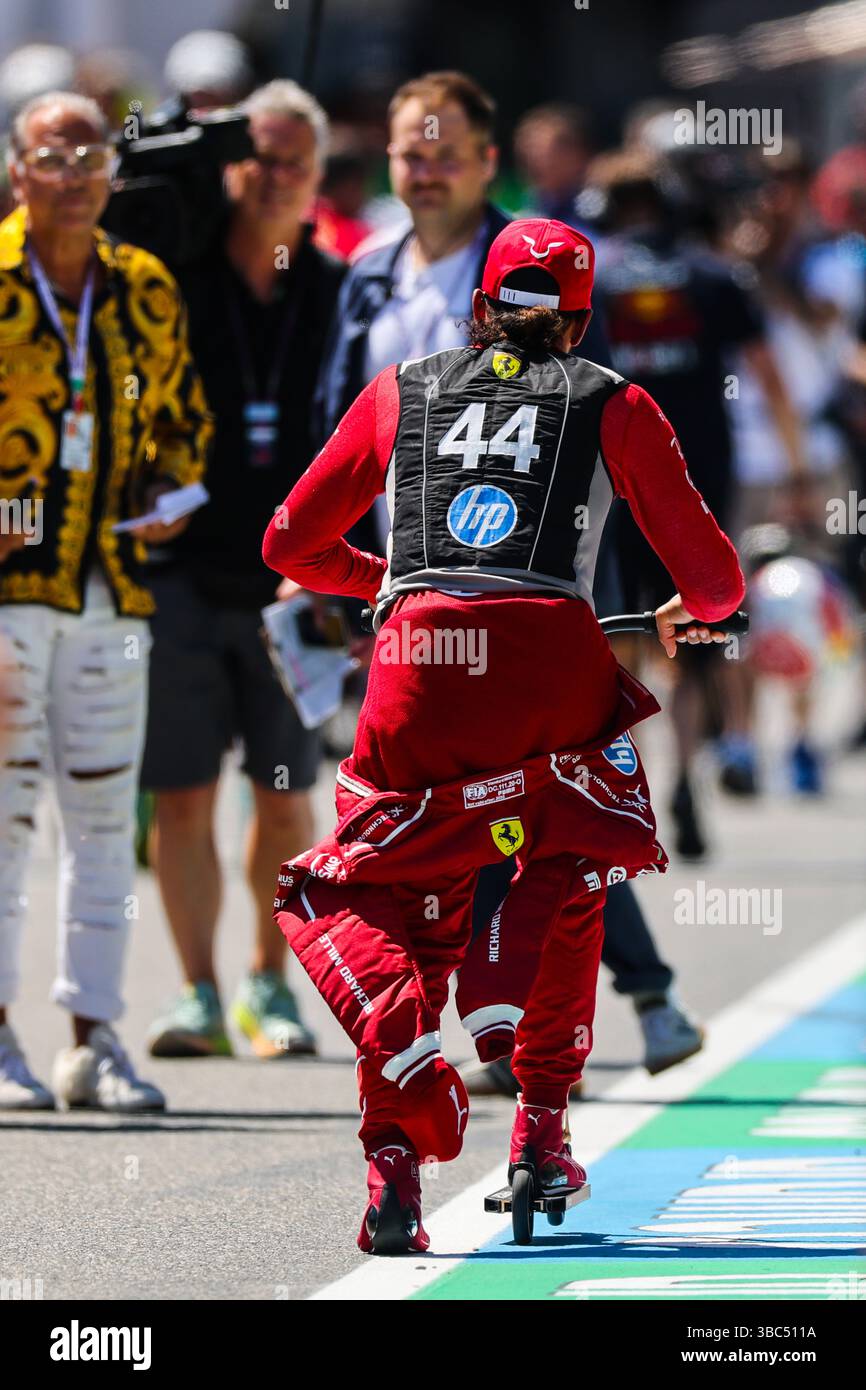 Imola, Italy. 18th May, 2025. Lewis Hamilton (GBR) Ferrari. 18.05.2025. Formula 1 World Championship, Rd 7, Emilia Romagna Grand Prix, Imola, Italy, Race Day. Photo credit should read: XPB/Alamy Live News. Stock Photo
