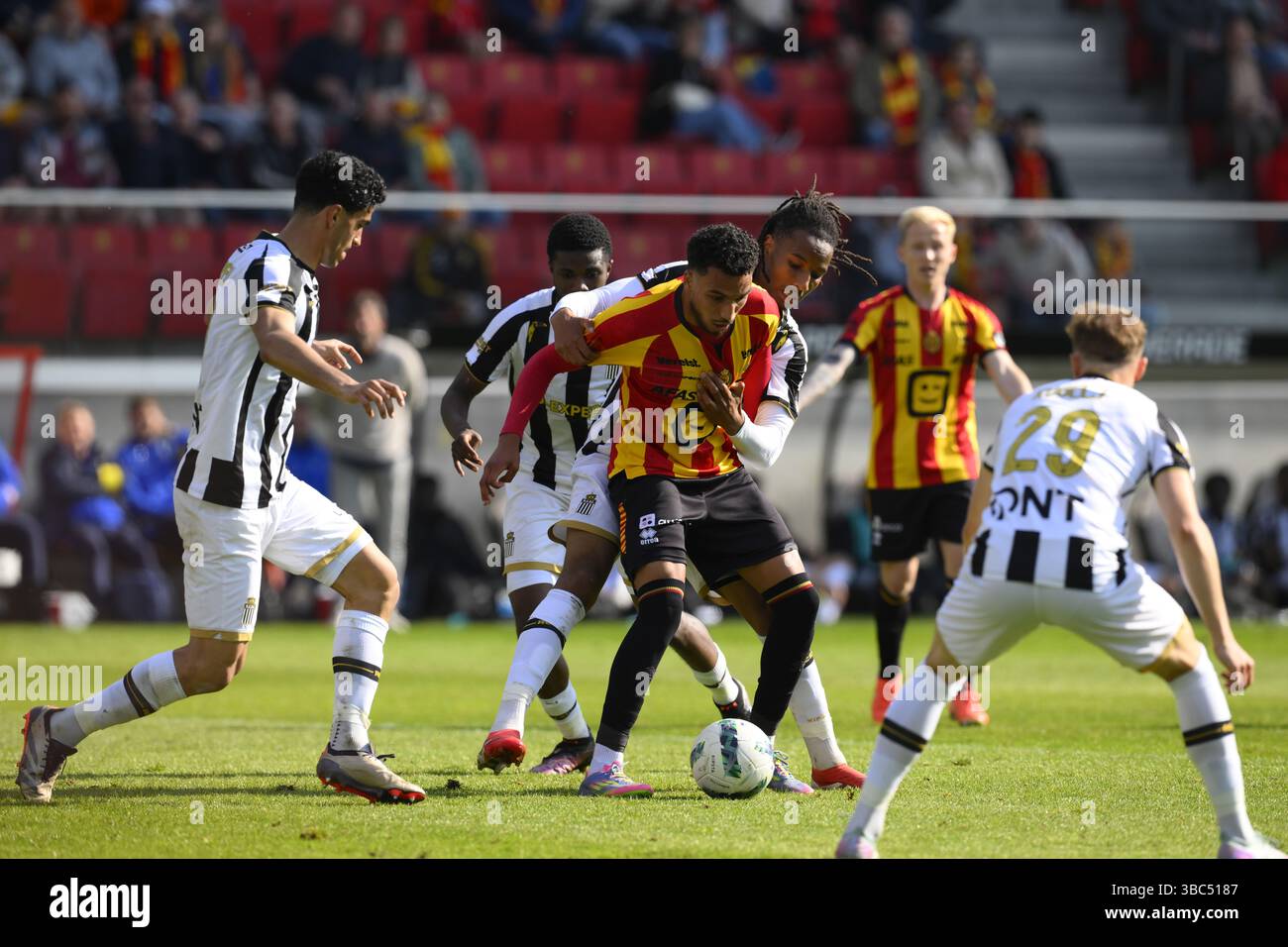 Mechelen, Belgium. 18th May, 2025. Charleroi's Etienne Camara and ...