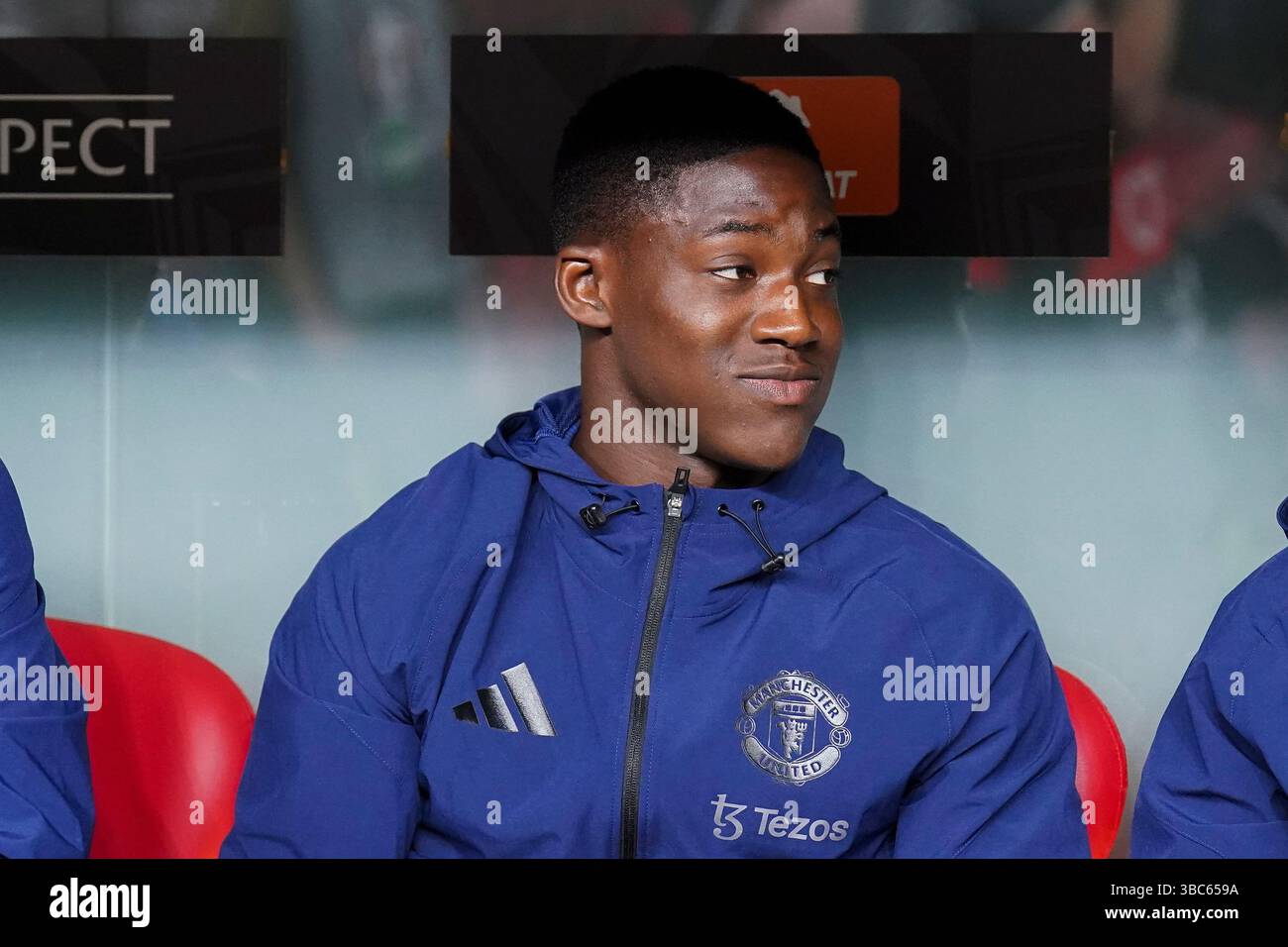Bilbao, Spain. 01st May, 2025. Manchester United midfielder Kobbie ...