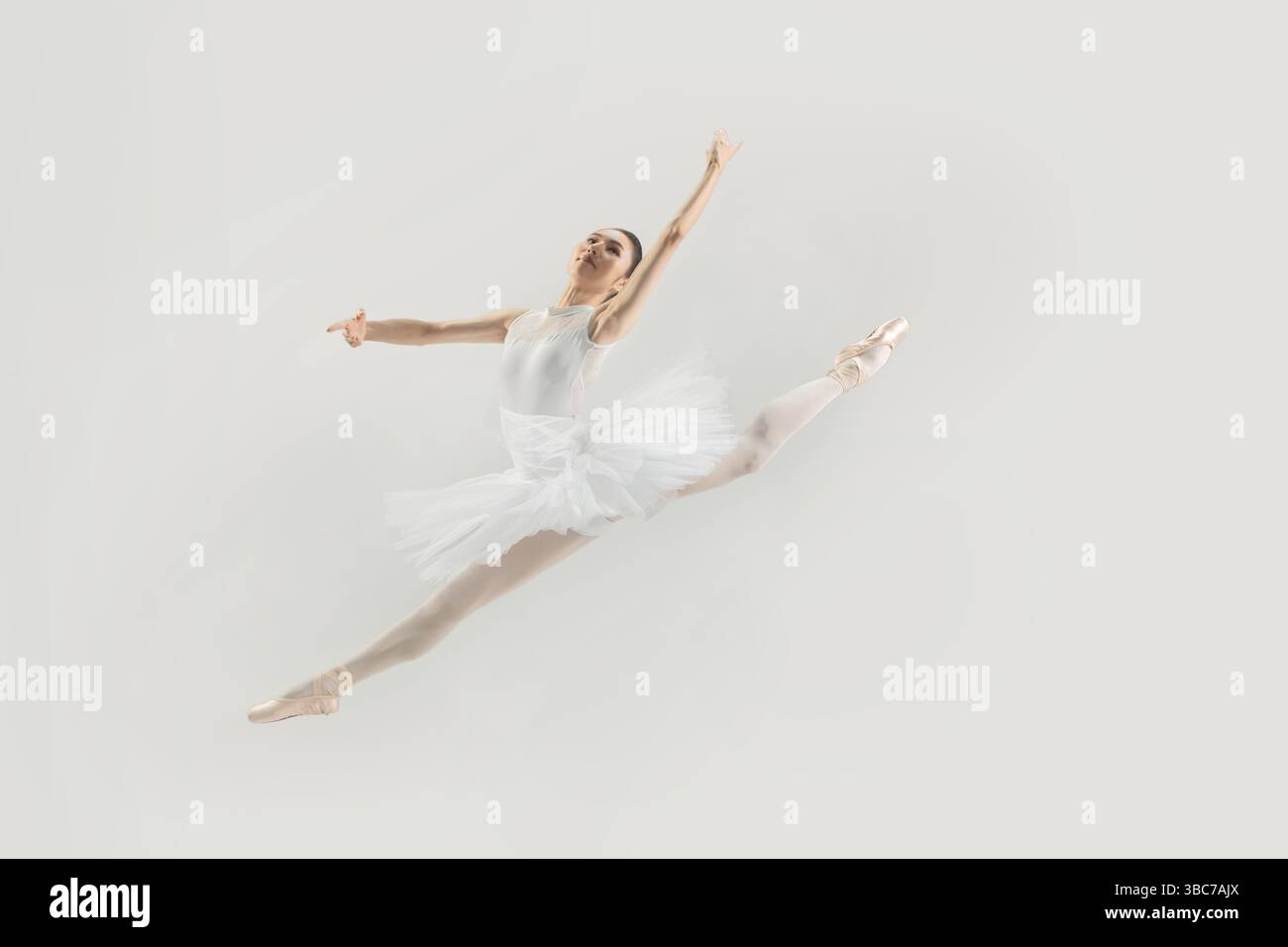 Silver ballerina pendant on Grand Jeté position BLT02 – Winners Jewerly