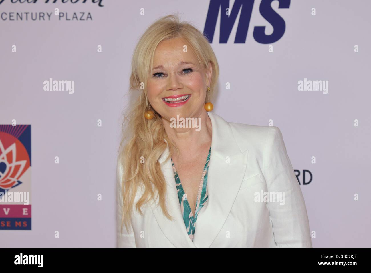 Los Angeles, United States. 17th May, 2025. Caroline Rhea attends the 32nd Annual Race To Erase MS Gala at Fairmont Century Plaza. Credit: SOPA Images Limited/Alamy Live News Stock Photo