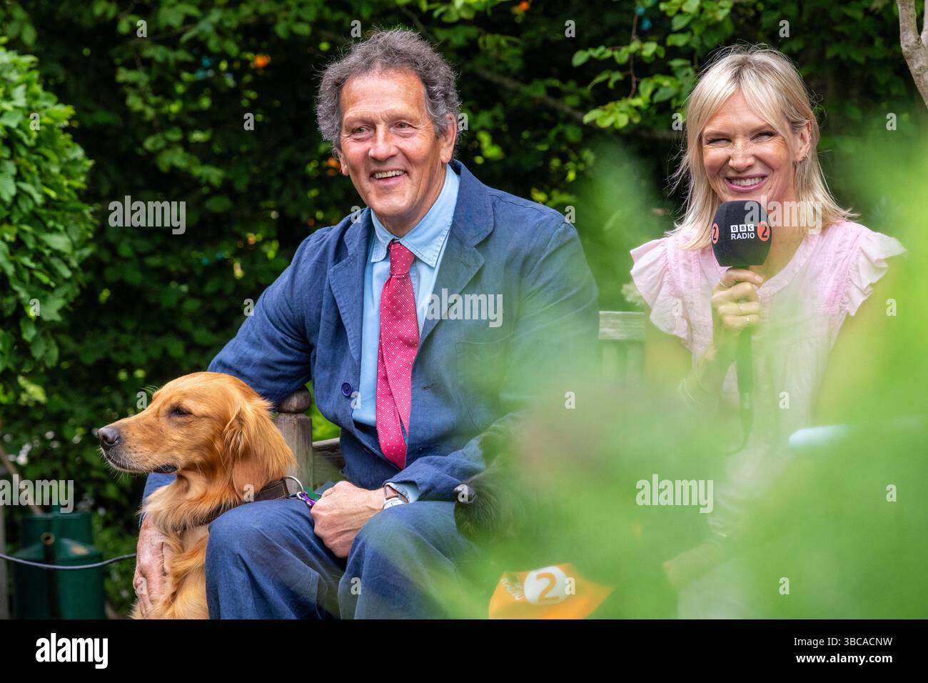 Stephen Colfer Rhs London, UK. 19 May 2025. (L) Monty Don joined by Radio 2’s Jo Whiley in ...