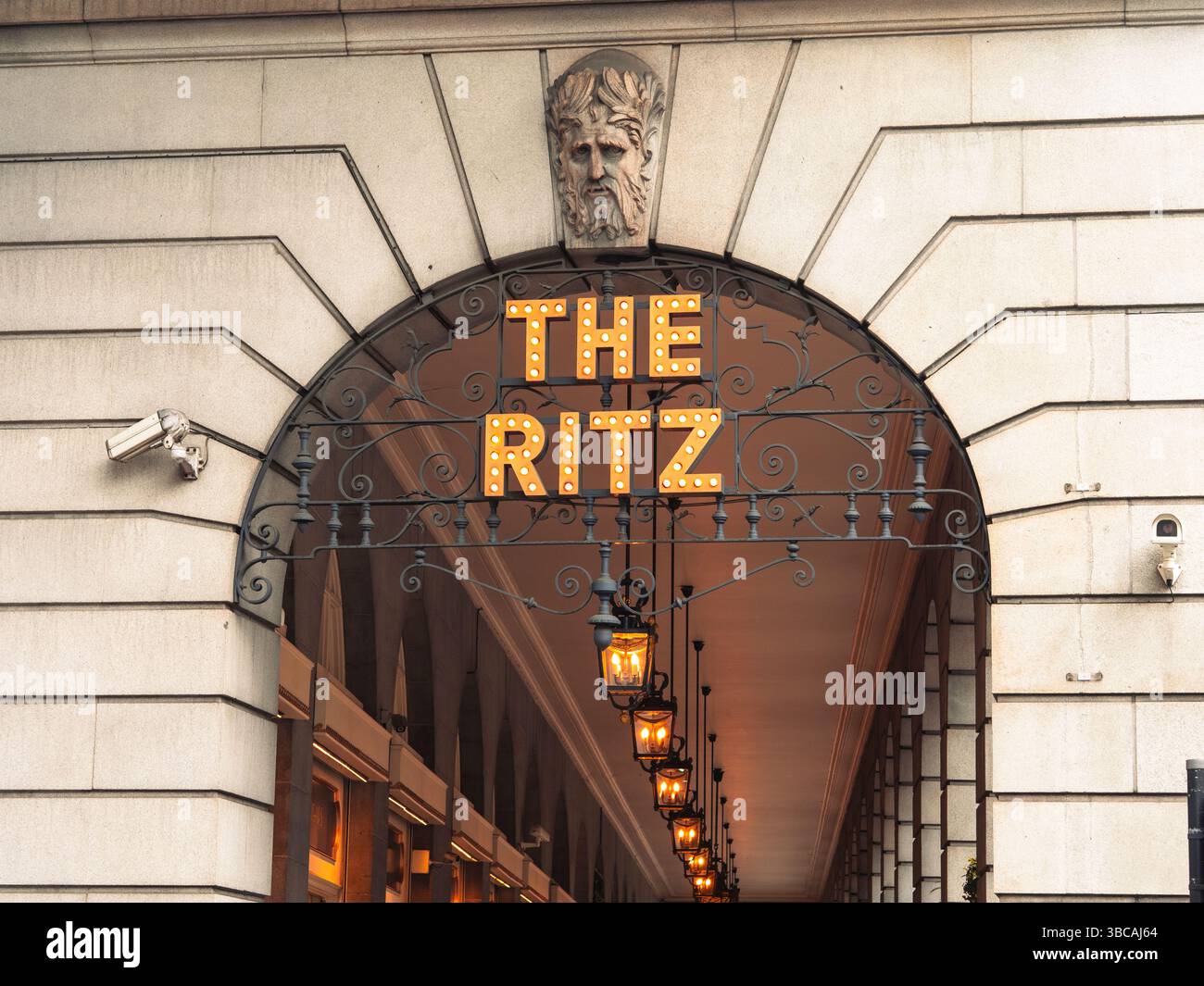 The Ritz, The Ritz London, Hotel and famous Tea Room, London, England ...