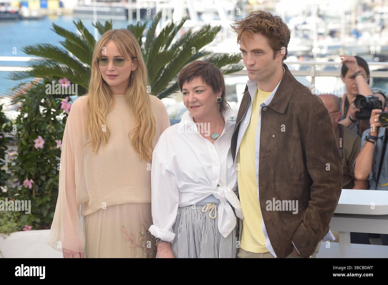 Cannes, France. 17th May, 2025. CANNES, FRANCE - MAY 17: Jennifer ...