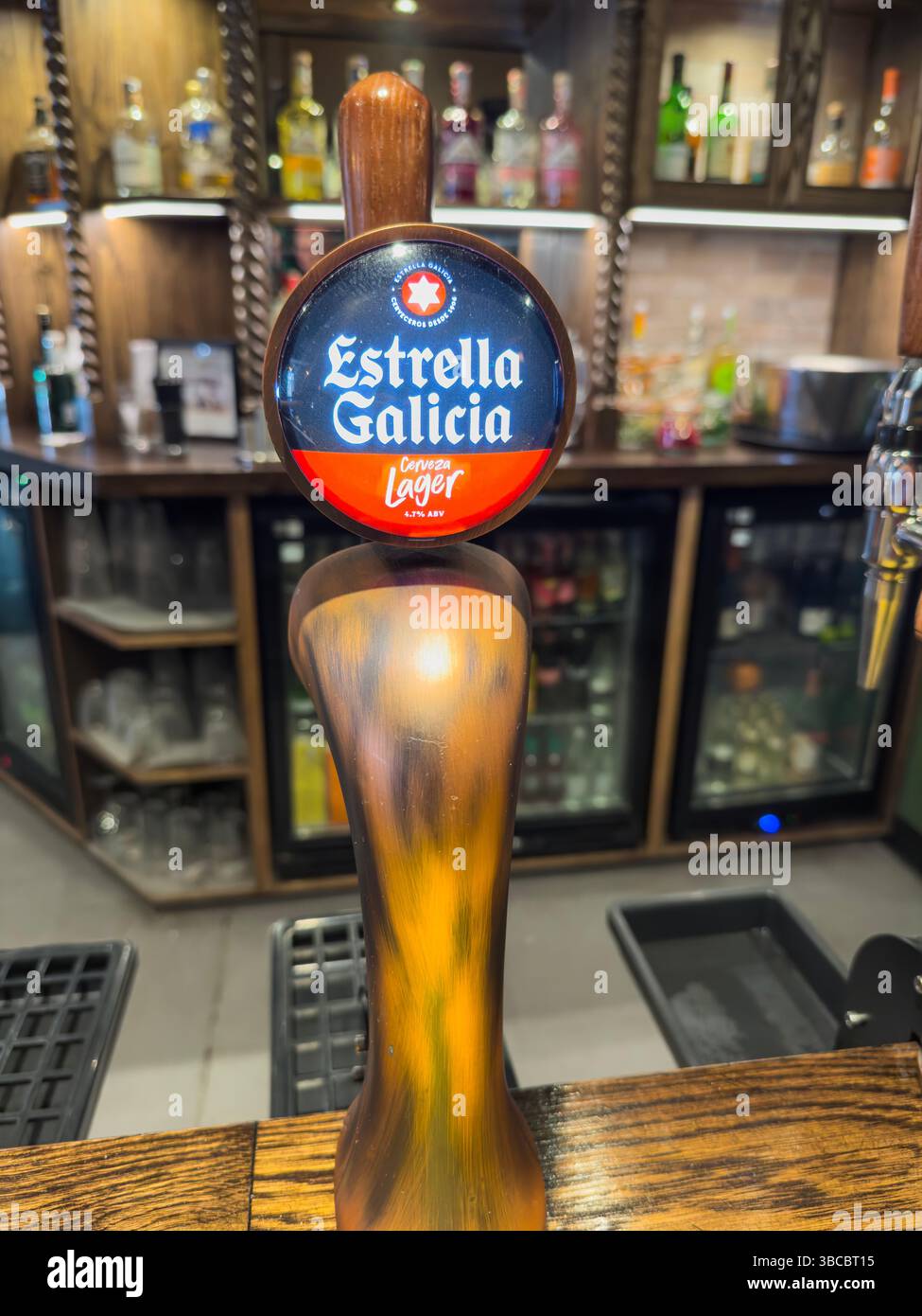 Estrella de Galicia beer Tap in The County Pub, Lytham, England, UK - Smartphone Captured Stock Image
