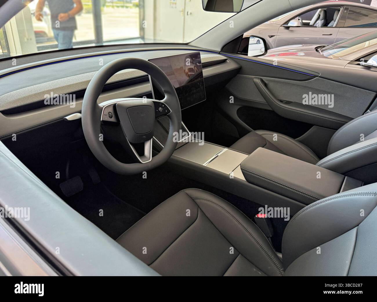 Tesla Bildschirm Schwarz