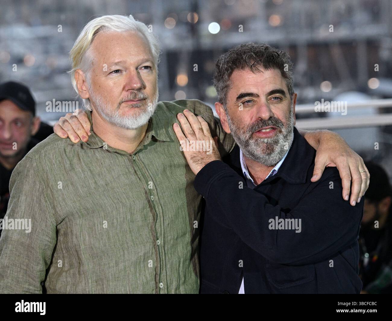 Cannes, France. May 20th, 2025. Julian Assange and Eugene Jarecki attending The Six Billion Dollar Man photocall, part of the 78th Cannes Film Festival, Palais des Festival. Credit: Doug Peters/EMPICS/Alamy Live News Stock Photo