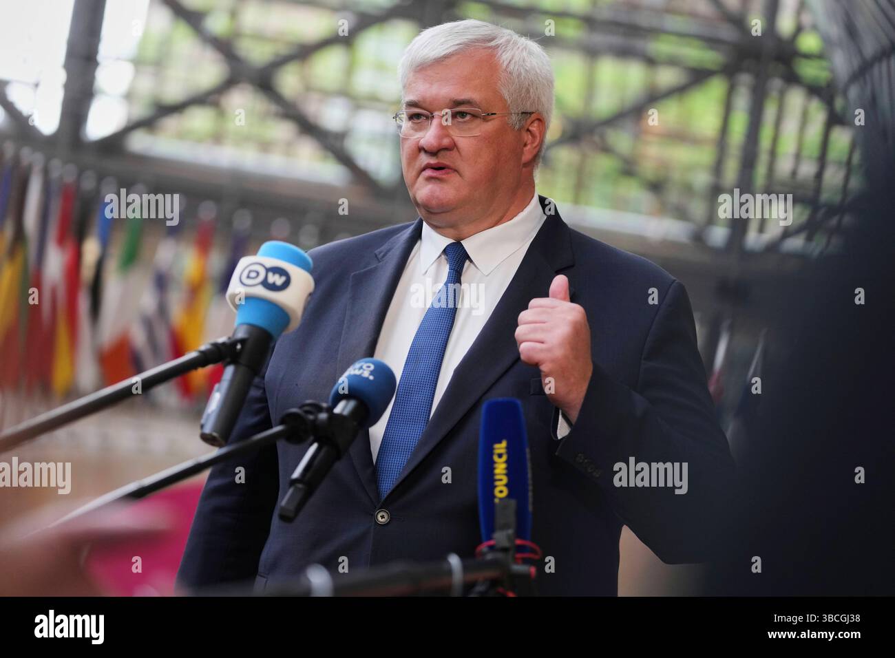 ukraine-s-foreign-minister-andrii-sybiha-arrives-for-a-meeting-of-eu