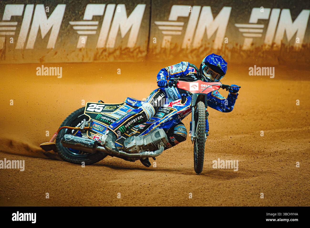 WARSZAWA, POLAND – MAY 17, 2025: Orlen Oil FIM Speedway Grand Prix of Poland in PGE Narodowy 2025. In photo Jack Holder (25). Stock Photo