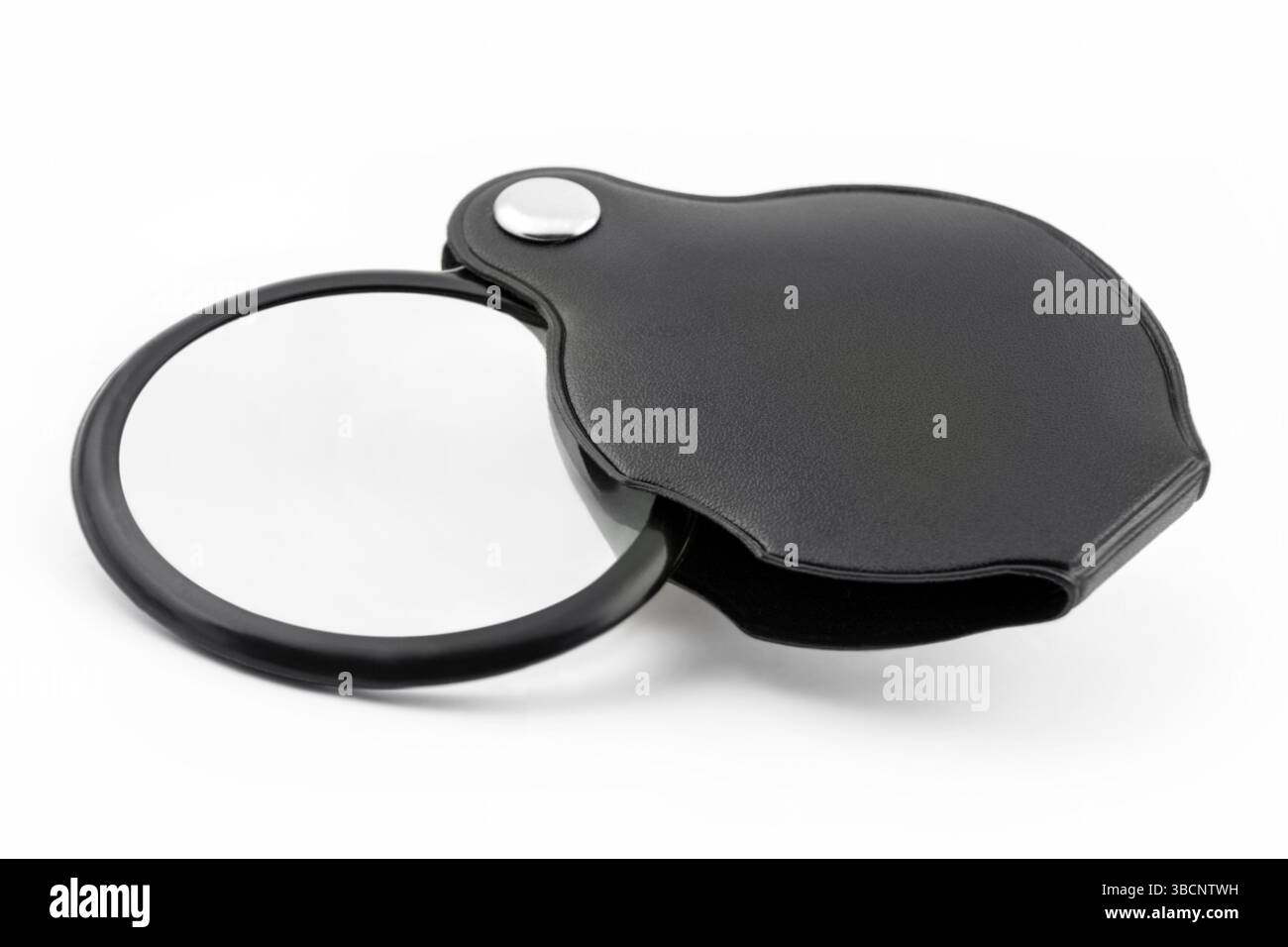 Lupe mit Etui    Folding Pocket Magnifier Stock Photo