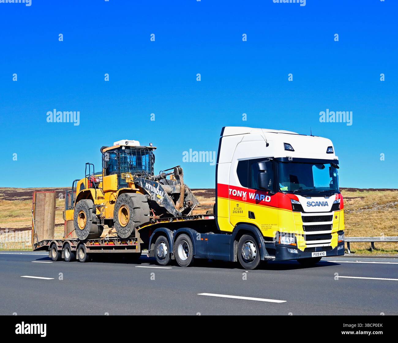 Tony Ward (Darlington) Limited HGV travelling at speed on the M6 Motorway Southbound carriageway, Shap, Cumbria, England, United Kingdom, Europe. Stock Photo