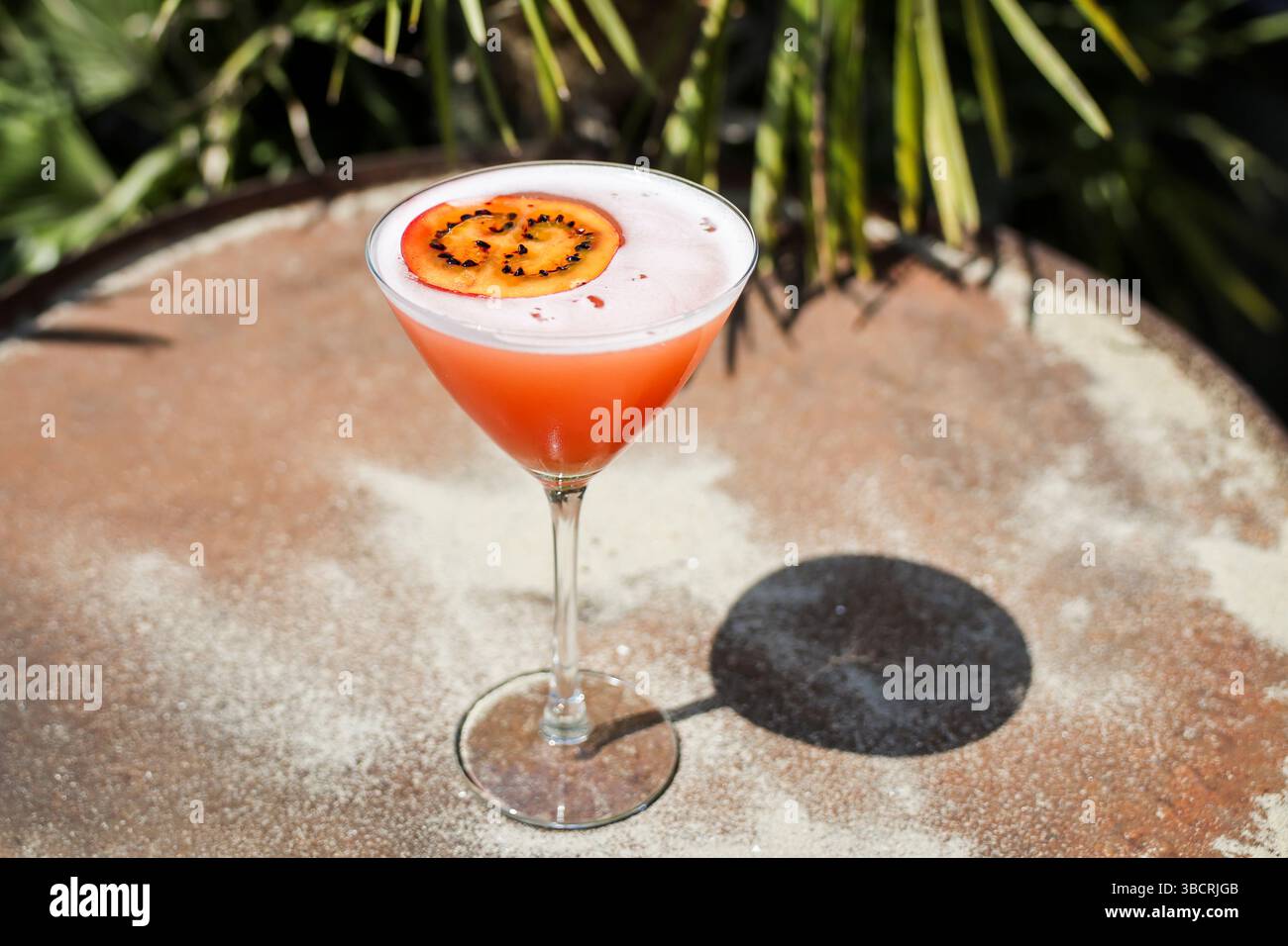 Hamburg, Germany. 21st May, 2025. A passion fruit martini (Pornstar