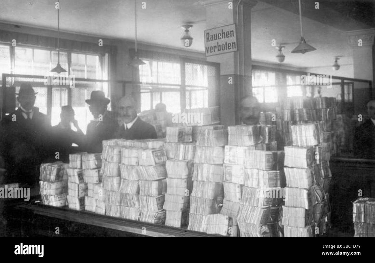 Germany history piles of money hi-res stock photography and images - Alamy
