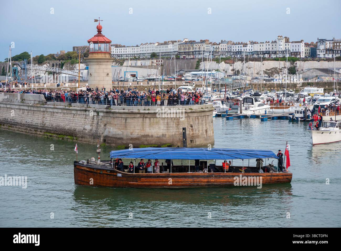 Ramsgate, UK. 21st May, 2025. A boat is setting off to Dunkirk, France ...