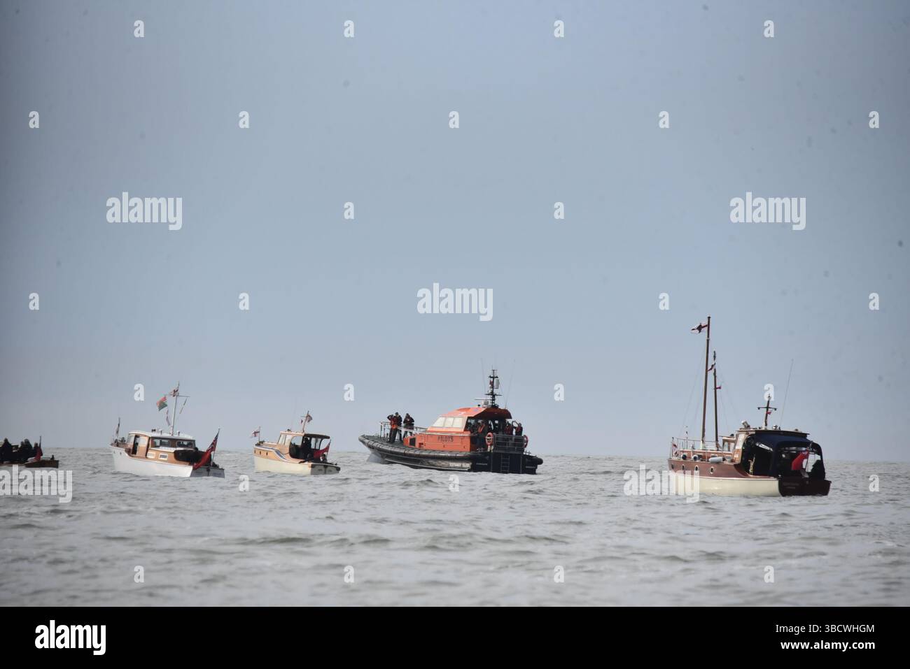 The Dunkirk Little ships flotilla leaving Ramsgate for Dunkirk on the ...