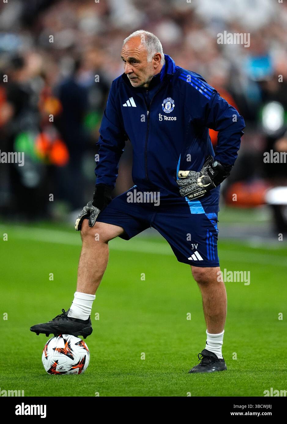 manchester-united-jorge-vital-before-the-uefa-europa-league-final-at