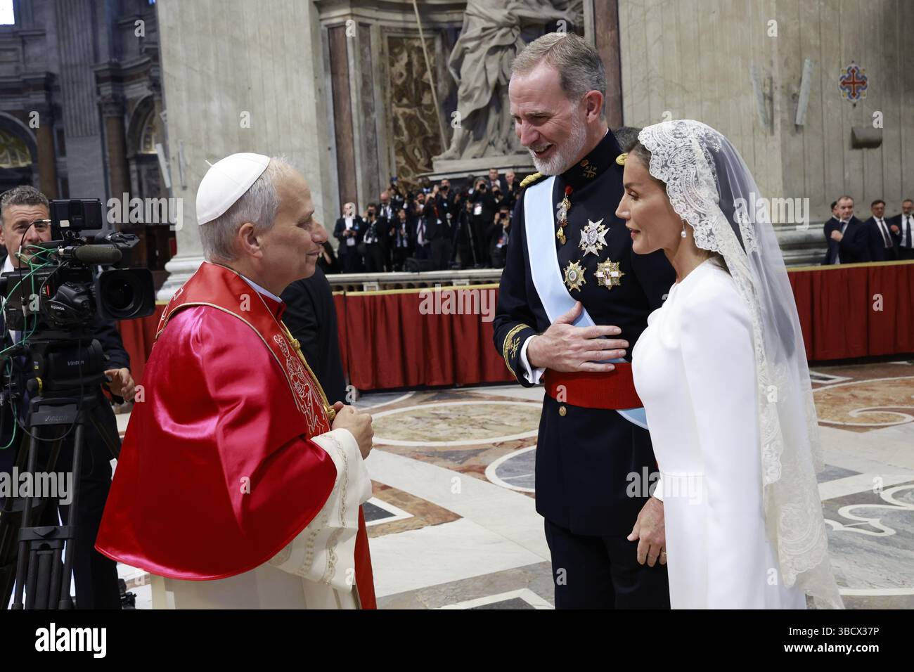 How often do monarchs intervene in papal travel—and what’s the precedent? How often do monarchs intervene in papal travel—and what’s the precedent?