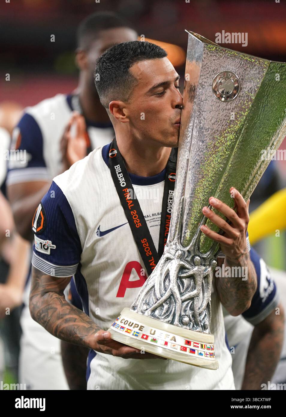 tottenham-hotspur-s-pedro-porro-kisses-the-uefa-europa-league-trophy