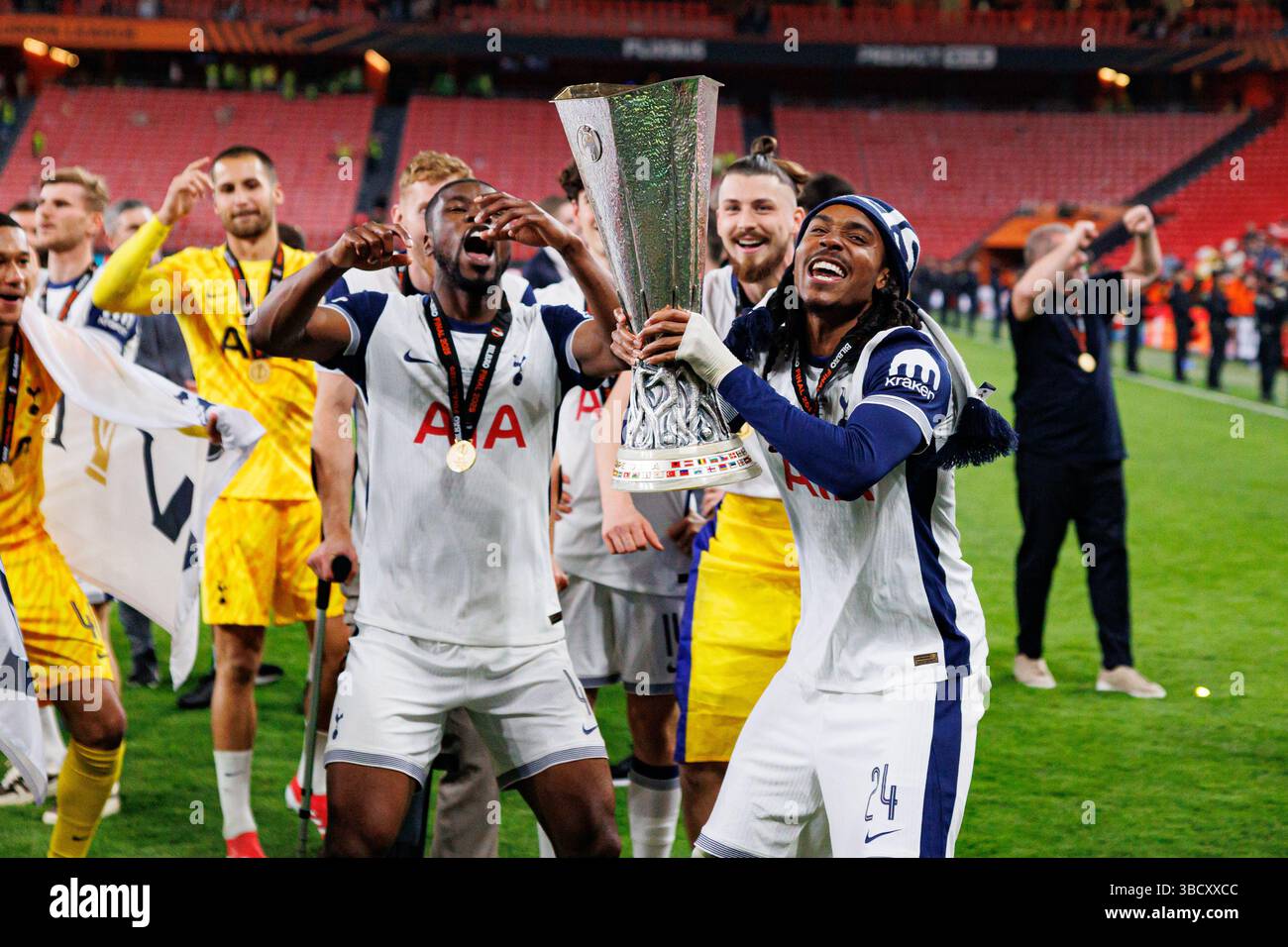Bilbao Spain 21st May 2025 Djed Spence Seen During UEFA Europa bilbao-spain-21st-may-2025-djed-spence-seen-during-uefa-europa