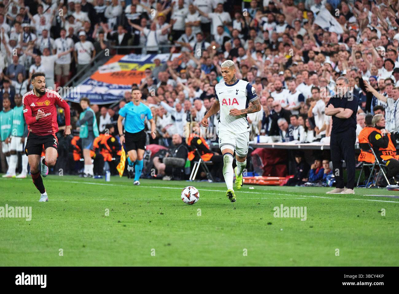 Richarlison Responds After Being Dropped from Tottenham Squad Richarlison Responds After Being Dropped from Tottenham Squad