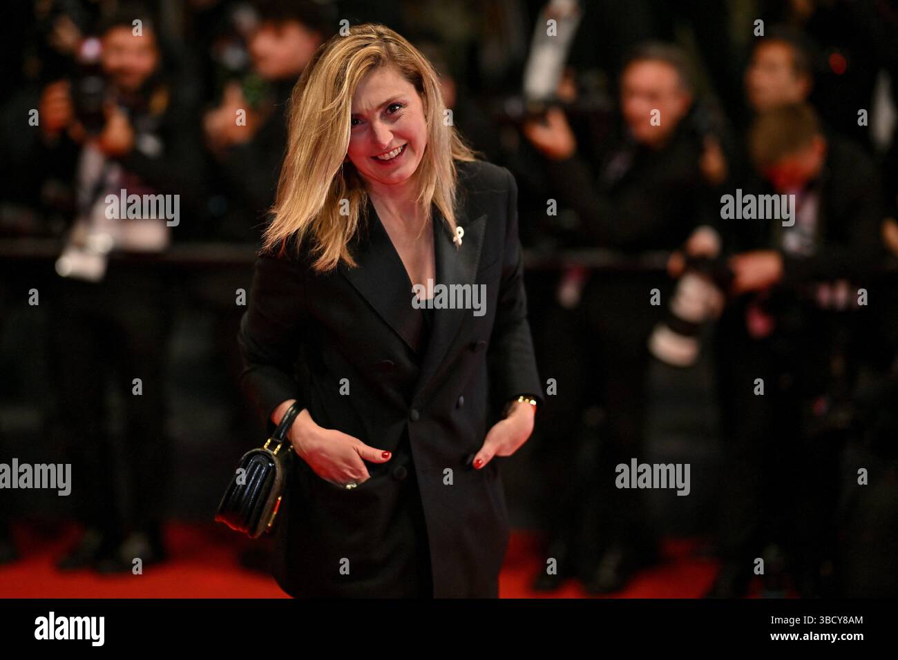 Cannes France 21st May 2025 Julie Gayet Attending The Screening Of Cannes France 21st May 2025 Julie Gayet Attending The Screening Of Sentimental Value At 78th Cannes Film Festival In Cannes France On May 21 2025 Photo By Julien Reynaudaps Credit Abaca Pressalamy Live News 3BCY8AM