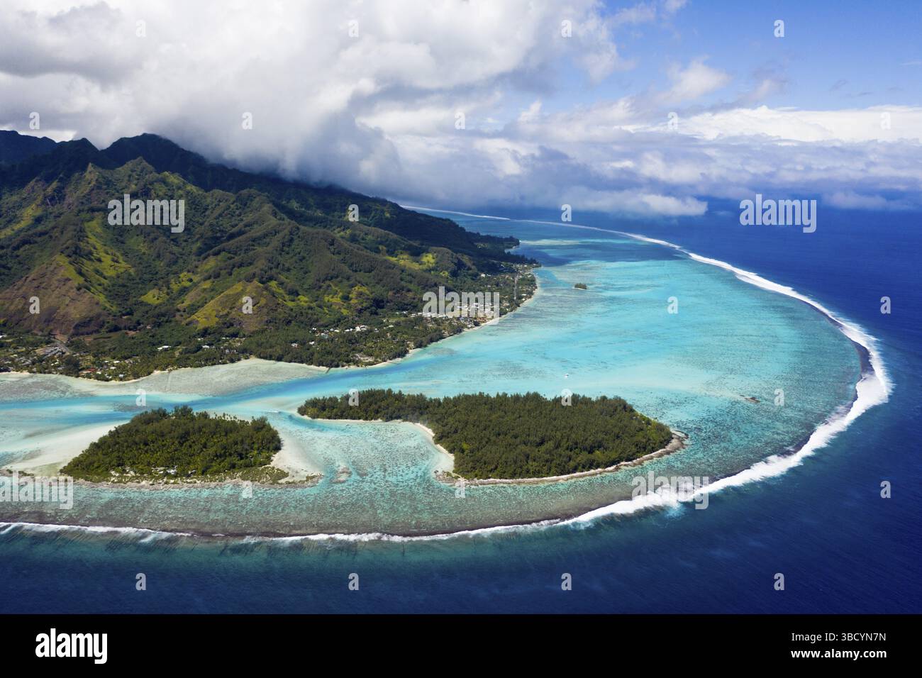 Moorea Excursion Lagoons in the north-west of Moorea, Moorea, French Polynesia, Oceania ...