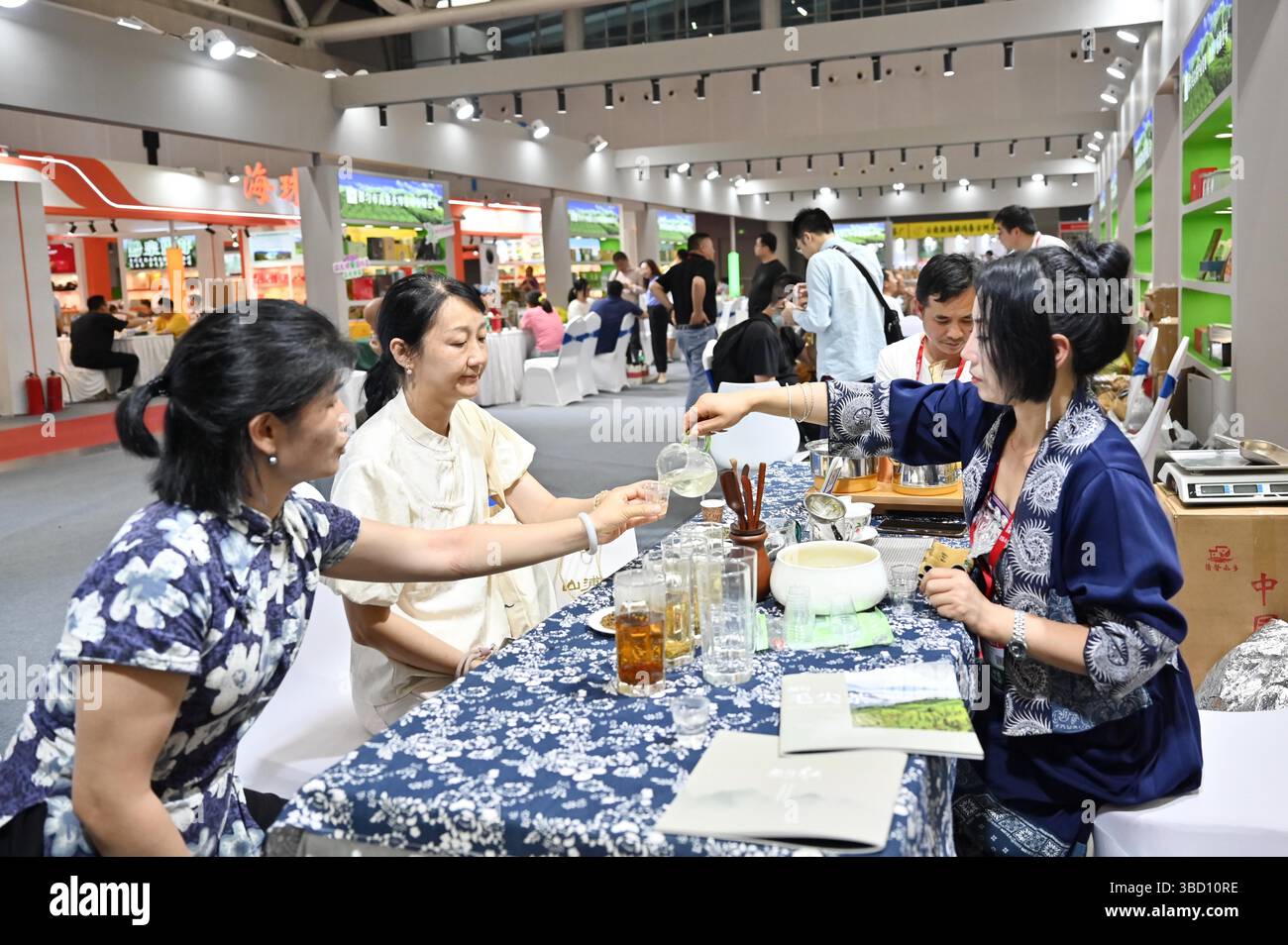 **CHINESE MAINLAND, HONG KONG, MACAU AND TAIWAN OUT** The 2025 Spring ...