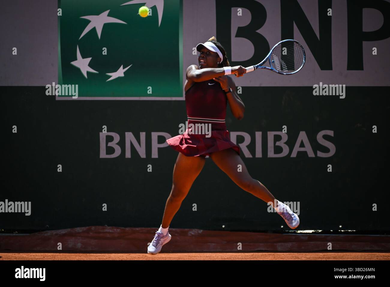 Mpetshi Perricard French Open Front-Office Bridging: The Business of Clay