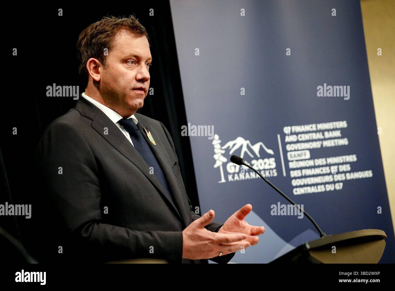 Lars Klingbeil G7 summit press conference UEFA's Cautious Approach