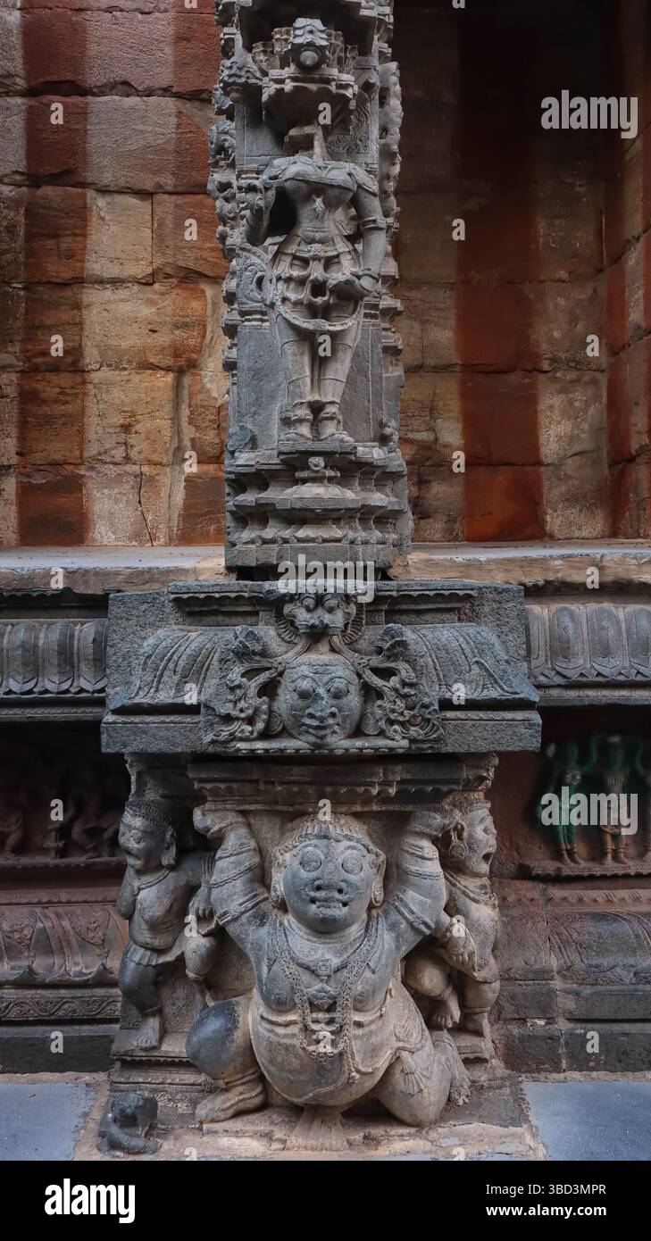 Stone sculptures india hi-res stock photography and images - Alamy