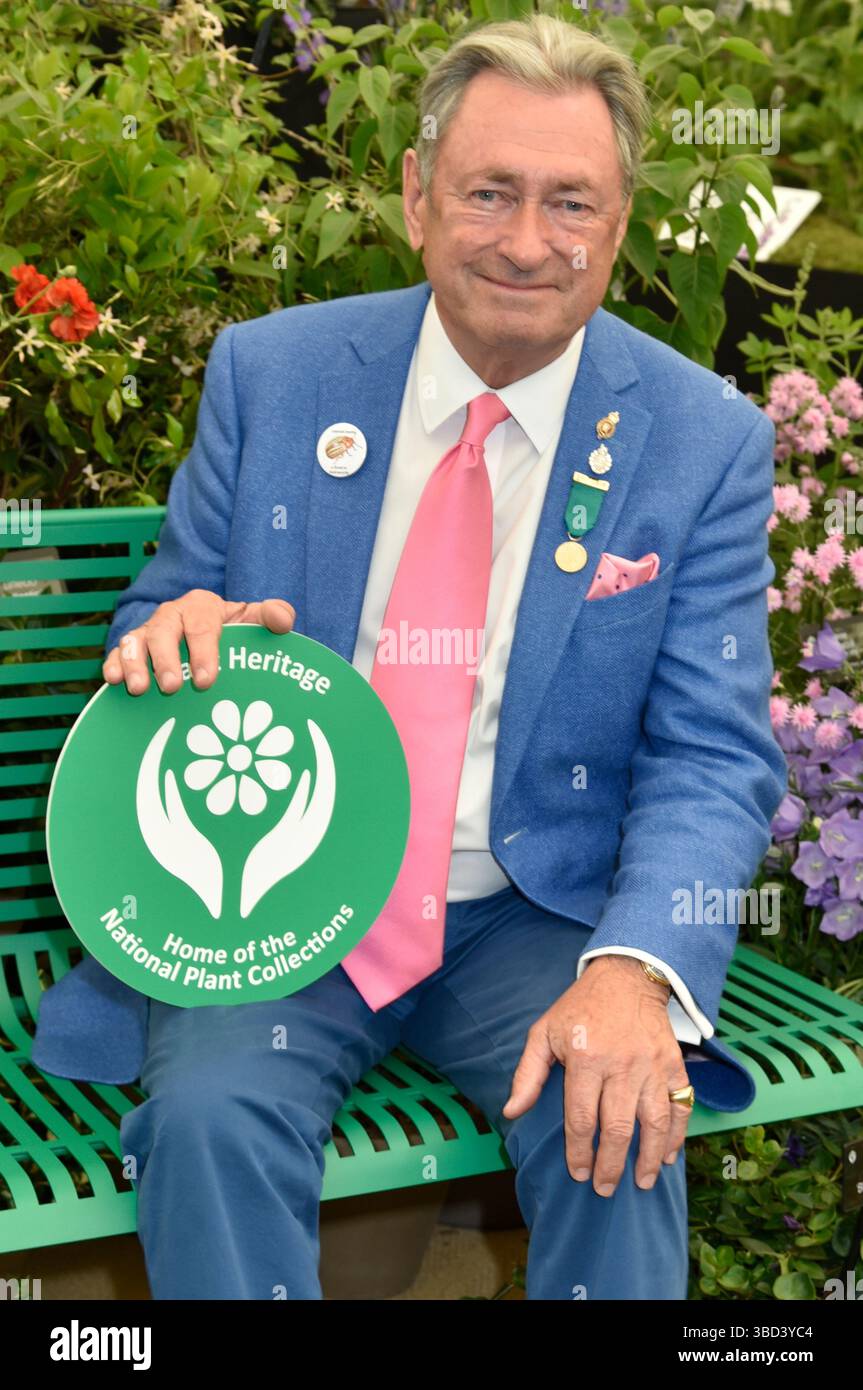 19 May 2025. London, UK.  Alan Titchmarsh at the 2025 RHS Chelsea Flower Show London.  Sue Andrews/17�Թ�����. Stock Photo
