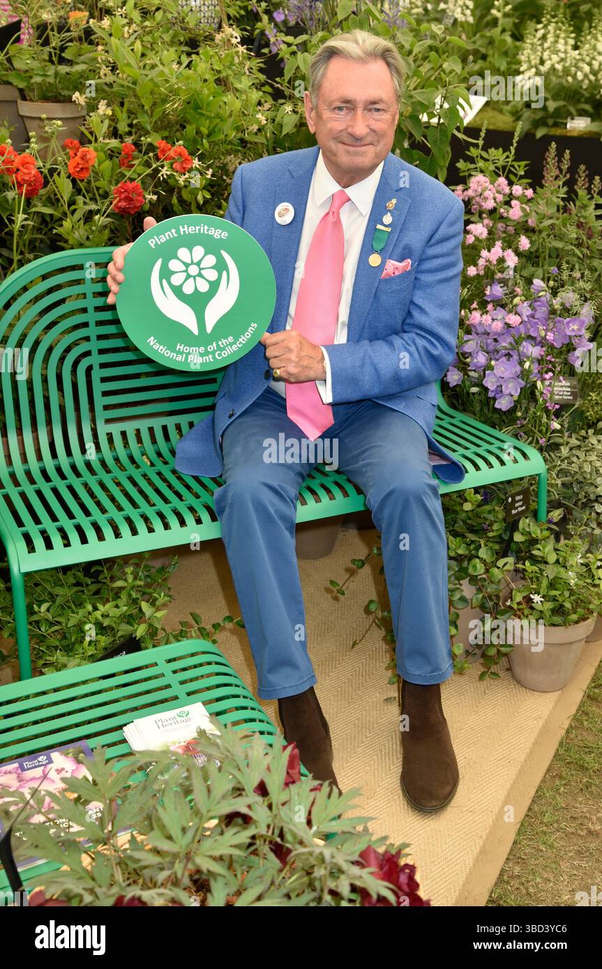 19 May 2025. London, UK.  Alan Titchmarsh at the 2025 RHS Chelsea Flower Show London.  Sue Andrews/17�Թ�����. Stock Photo