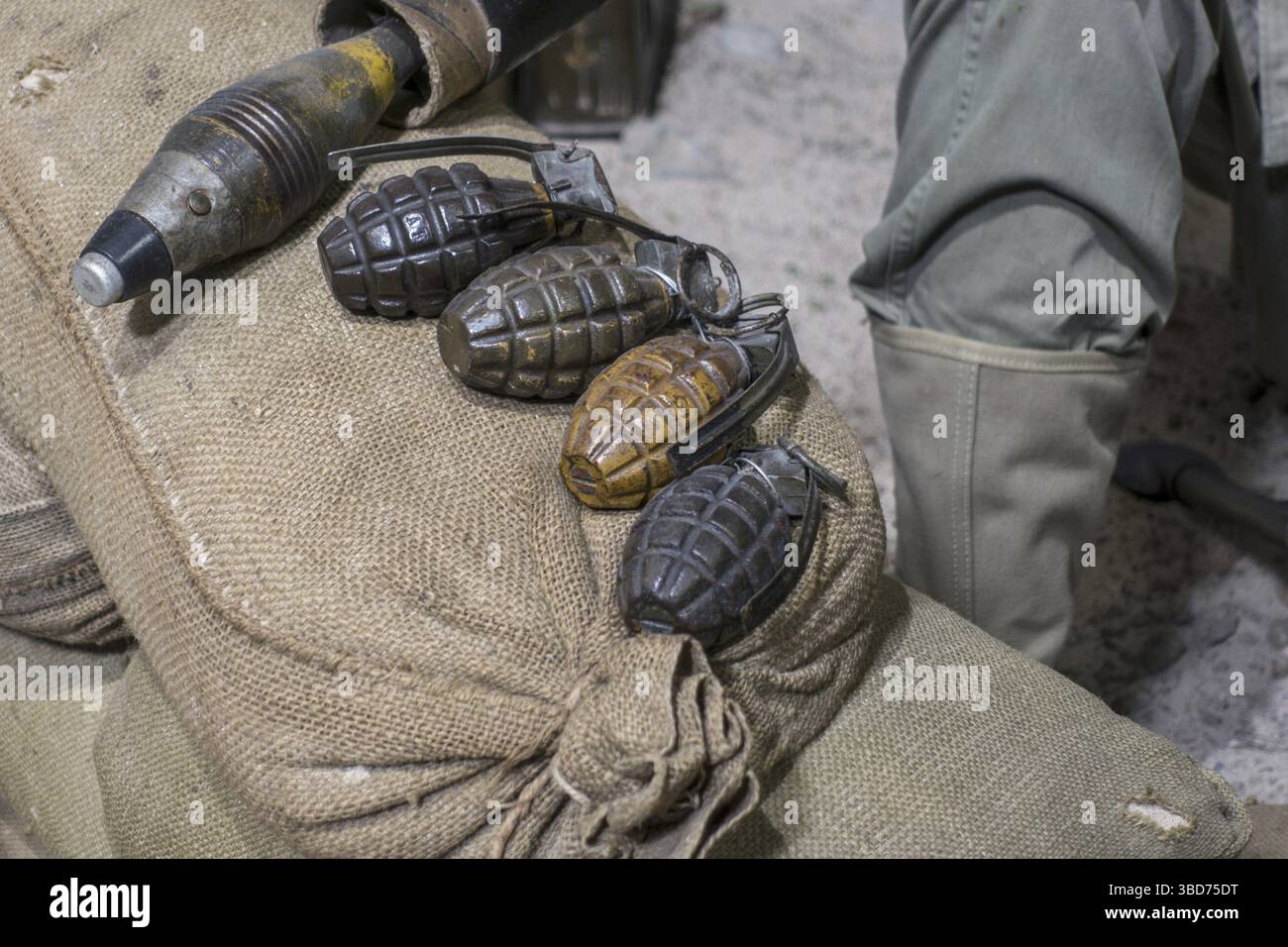 WW2 Mk 2, Mk II grenades, fragmentation type anti-personnel hand ...