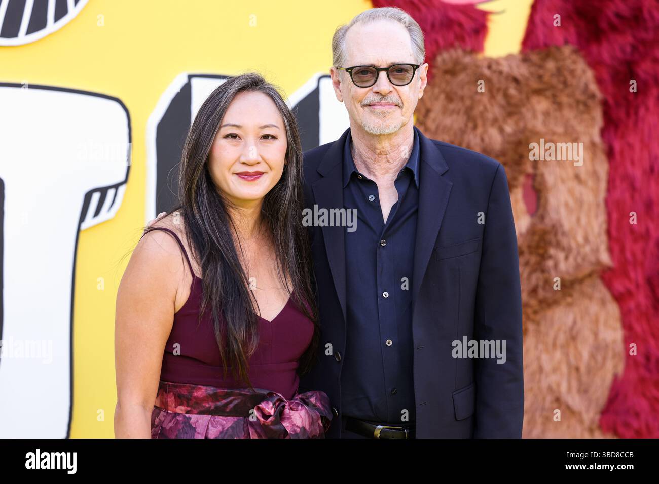 Hollywood, United States. 22nd May, 2025. HOLLYWOOD, LOS ANGELES,  CALIFORNIA, USA - MAY 22: Karen Ho and boyfriend Steve Buscemi arrive at  the Los Angeles Premiere Of Netflix's 'Big Mouth' Season 8 -, image size:1300x956