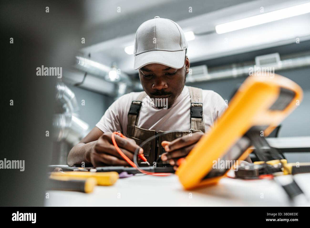 electrician apprentice jobs near me
