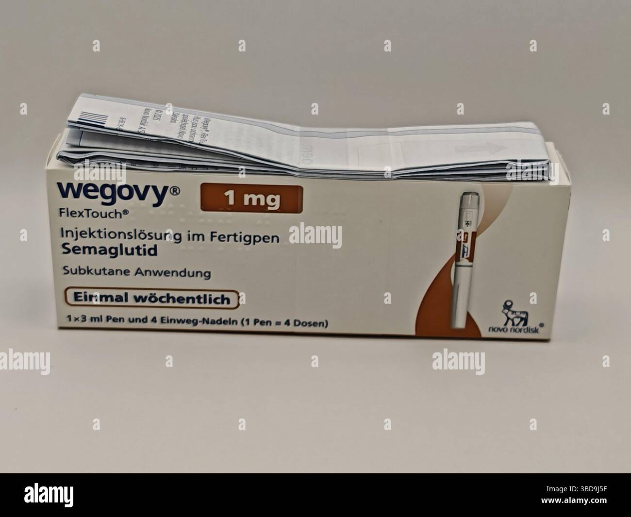 boots semaglutide Boots healthcare hi-res stock photography and images