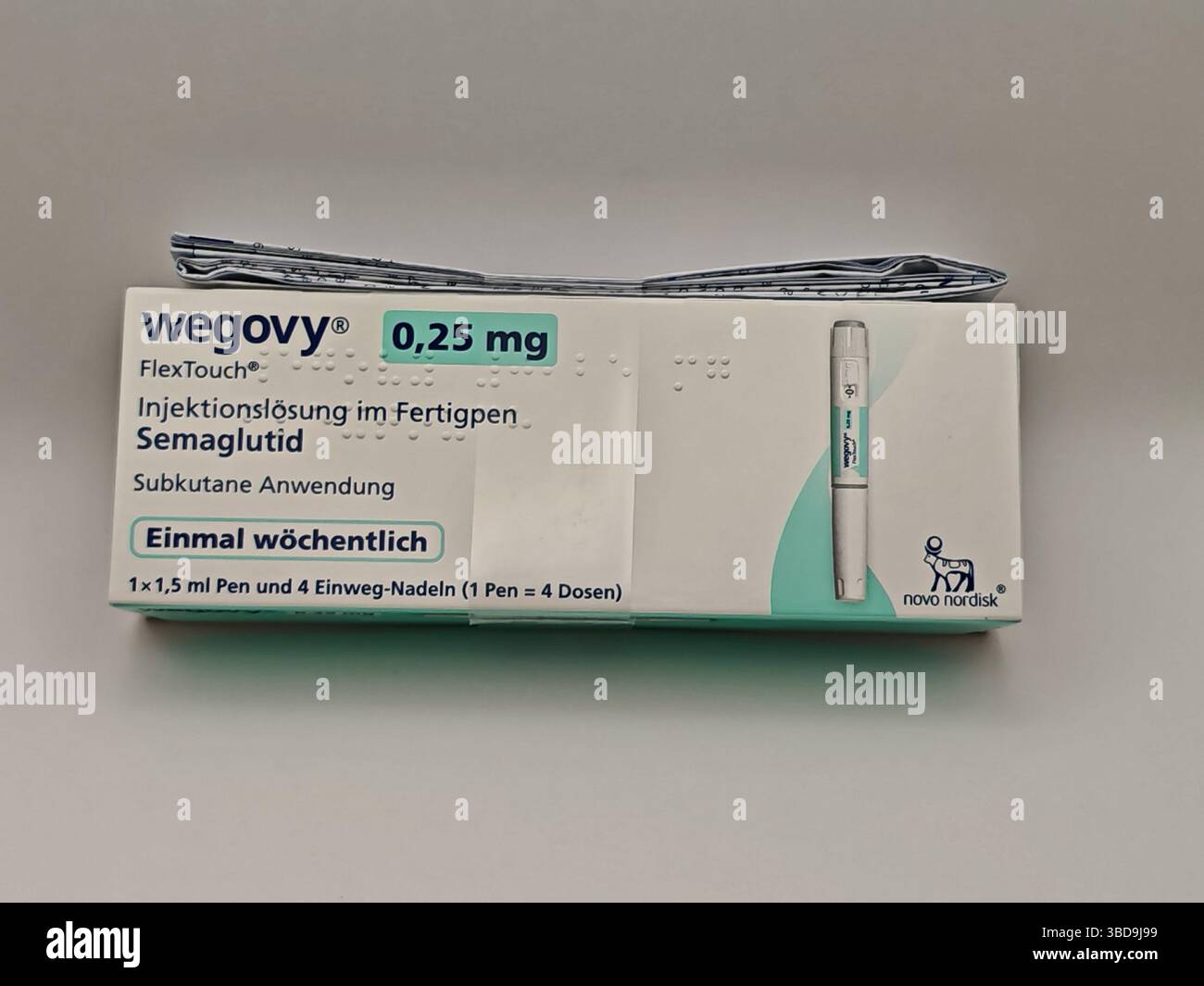 boots semaglutide Boots healthcare hi-res stock photography and images