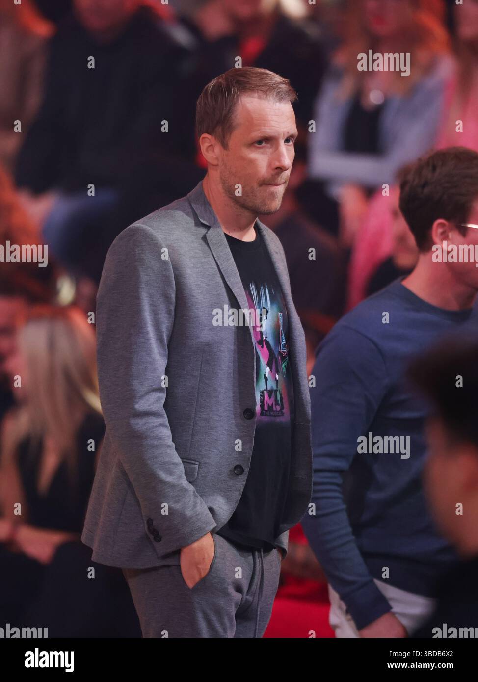 Oliver Pocher Breaks Silence High The Psychology of the 'Patchwork' Pivot in the Public Eye