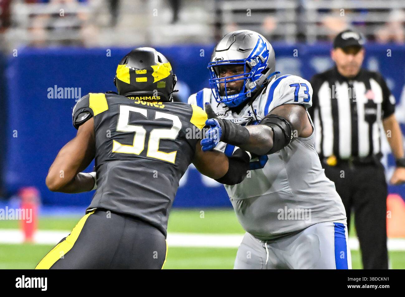 ST. LOUIS, MO - MAY 23: St. Louis Battlehawks Offensive Tackle Juwann ...
