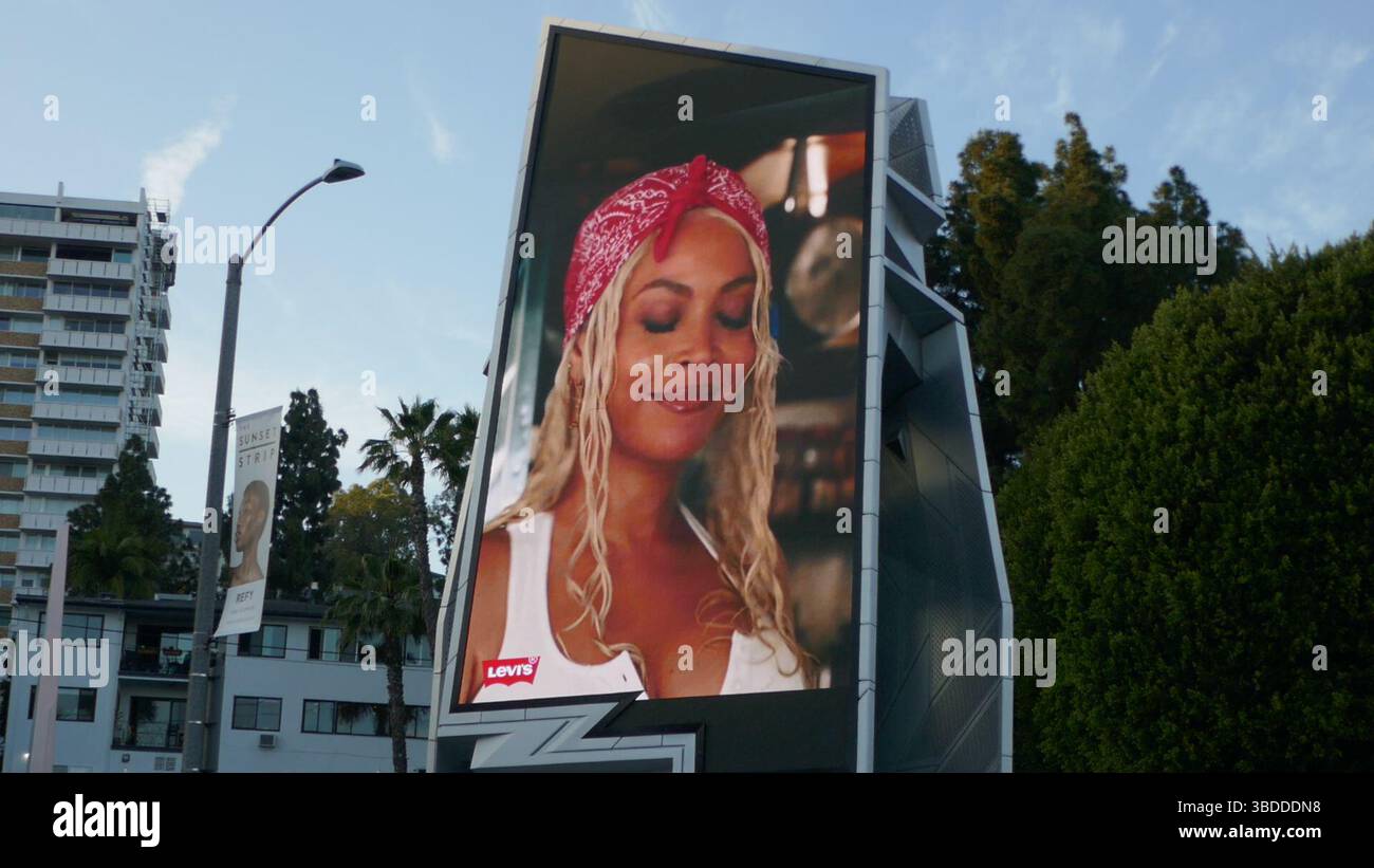 Los Angeles, California, USA 22nd May 2025 Singer Beyonce Levis ...