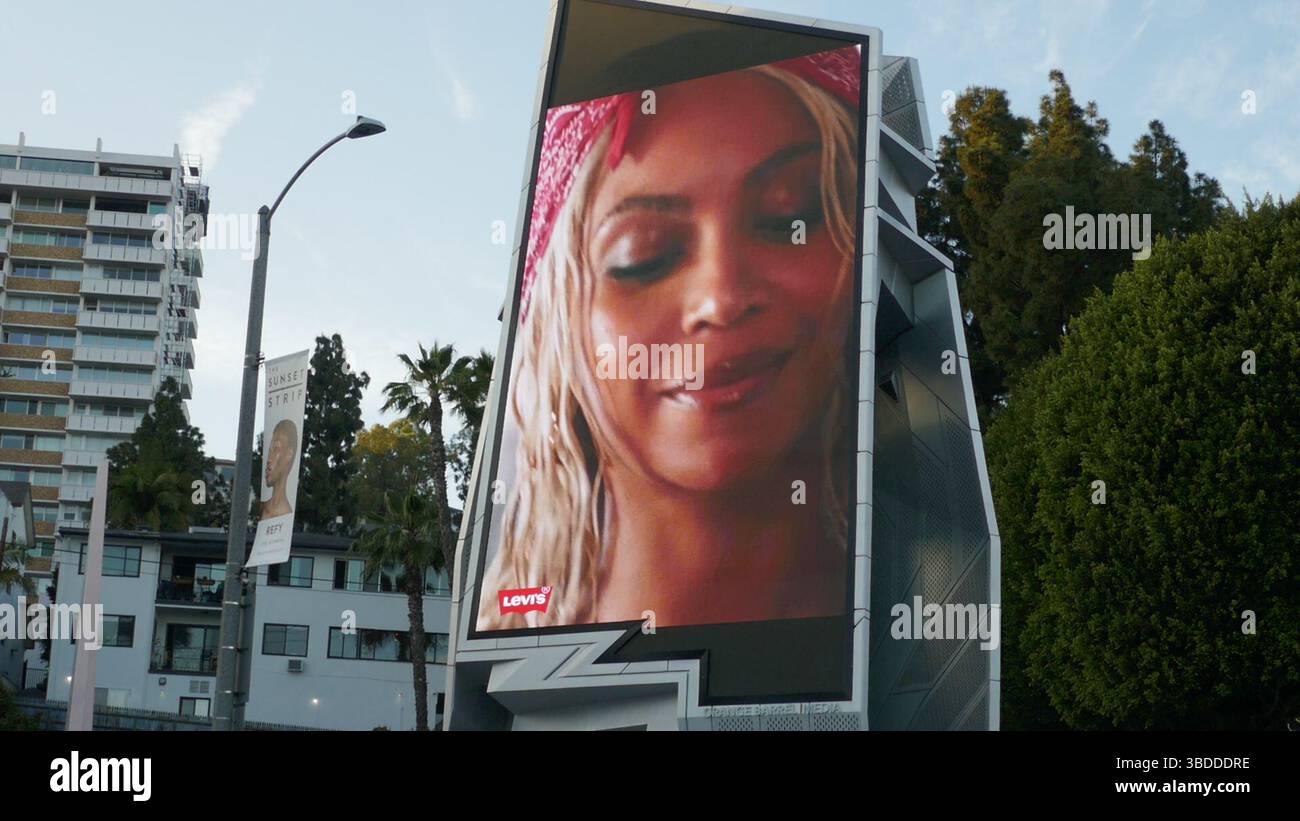 Los Angeles, California, USA 22nd May 2025 Singer Beyonce Levis ...