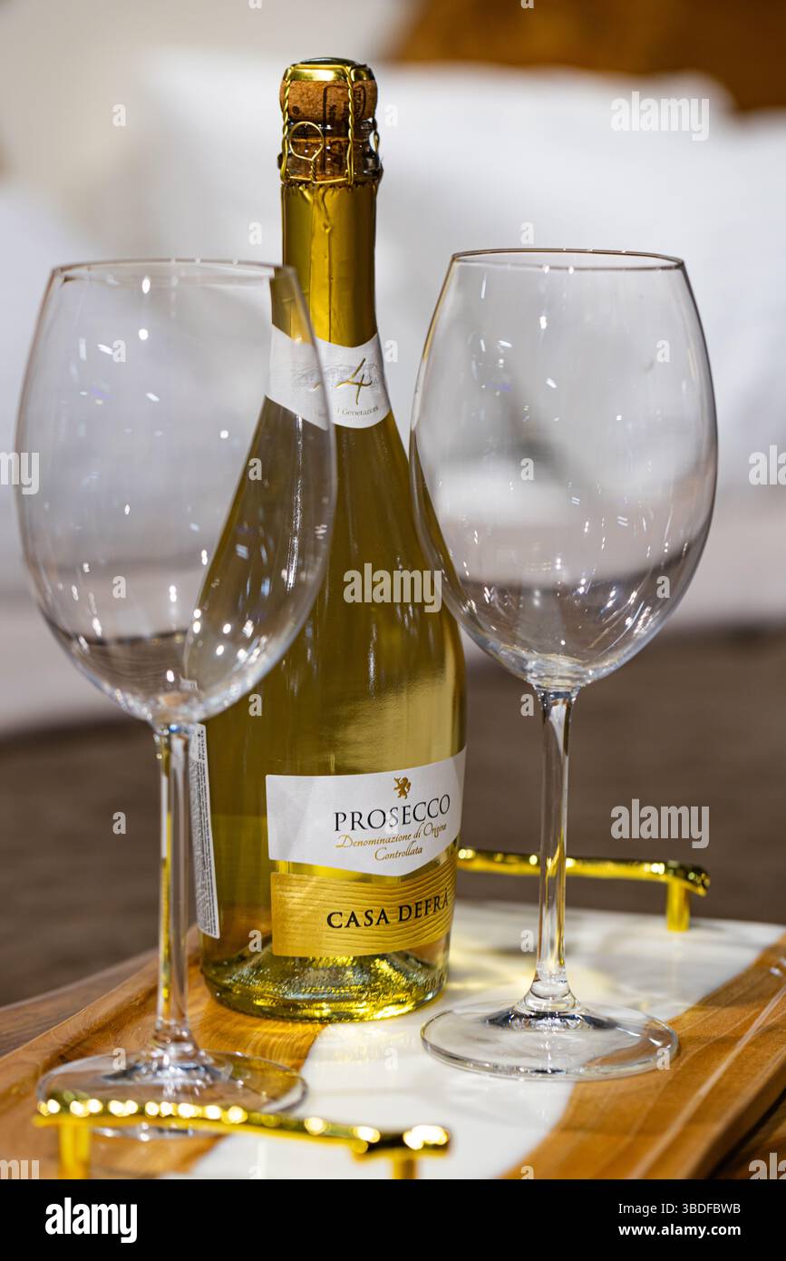Italian prosecco wine in bottle hi-res stock photography and images - Alamy