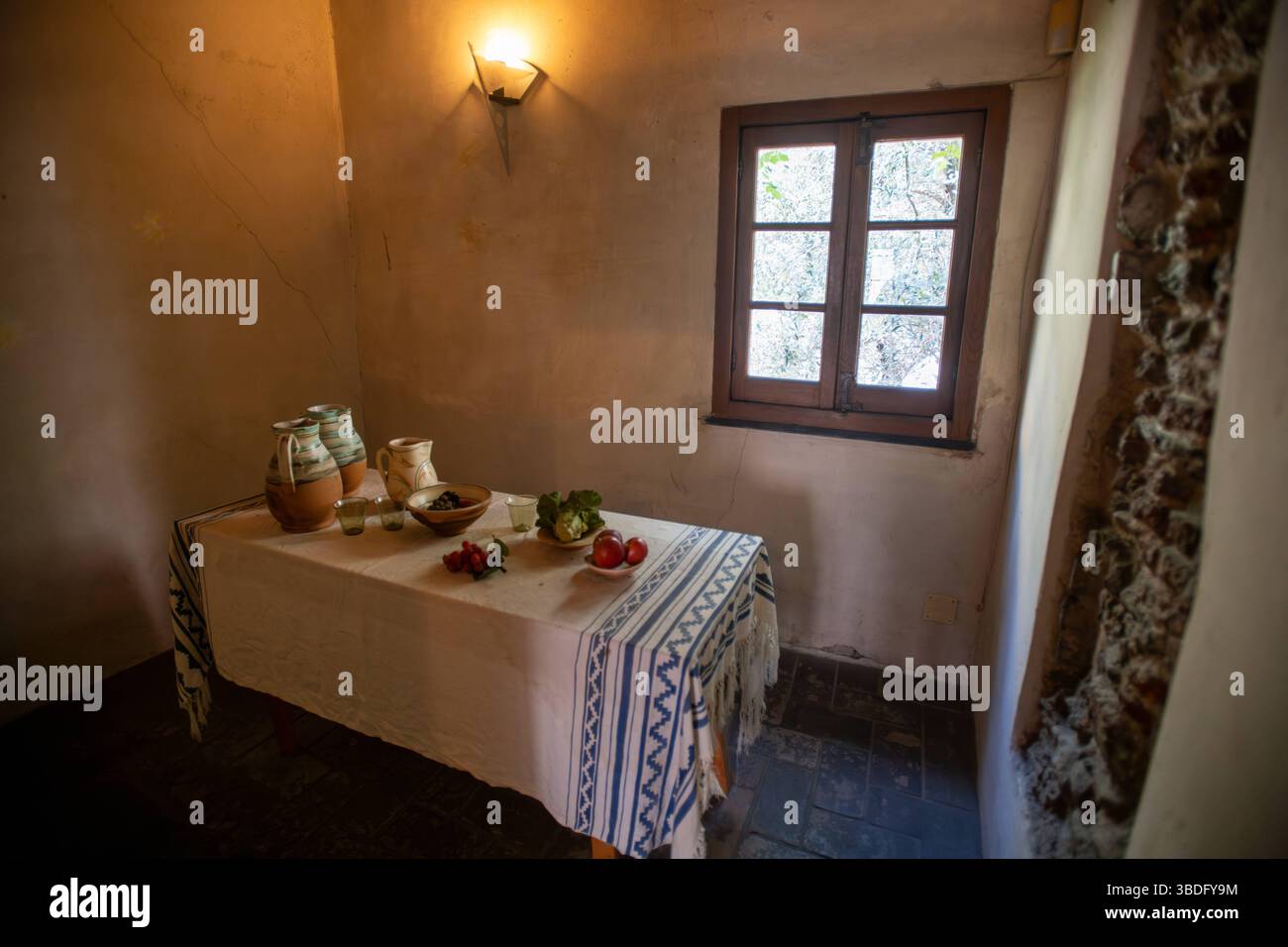 Italien, Genua, 13.05.2025 Das Christoph-Kolumbus-Haus, ist eine ...