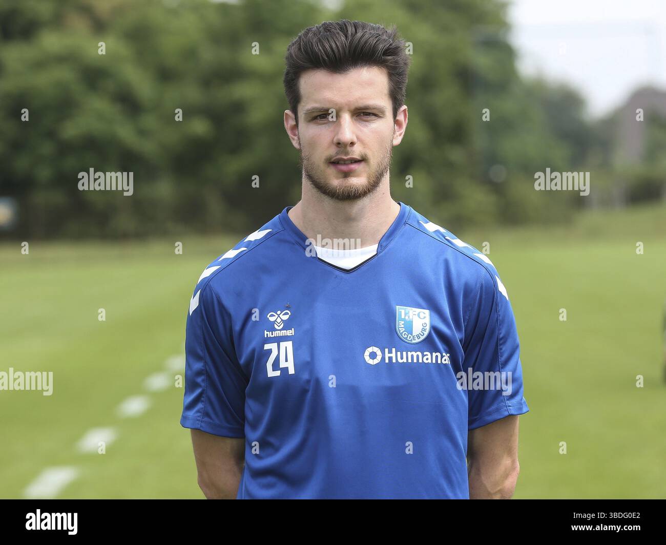 Illustration liée à Hugobet, représentant un univers compétitif