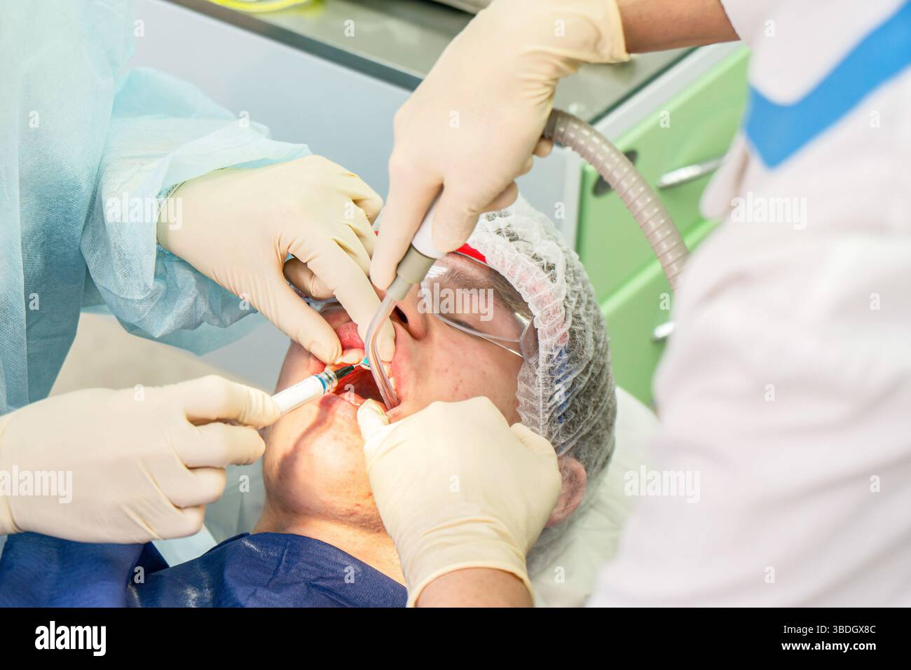 what is a dental cleaning procedure