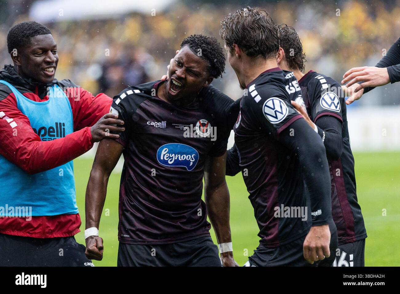 Viktoria K?ln bejubelt das Tor, 2:2 durch Lopes Cabral, Sidny (Viktoria ...